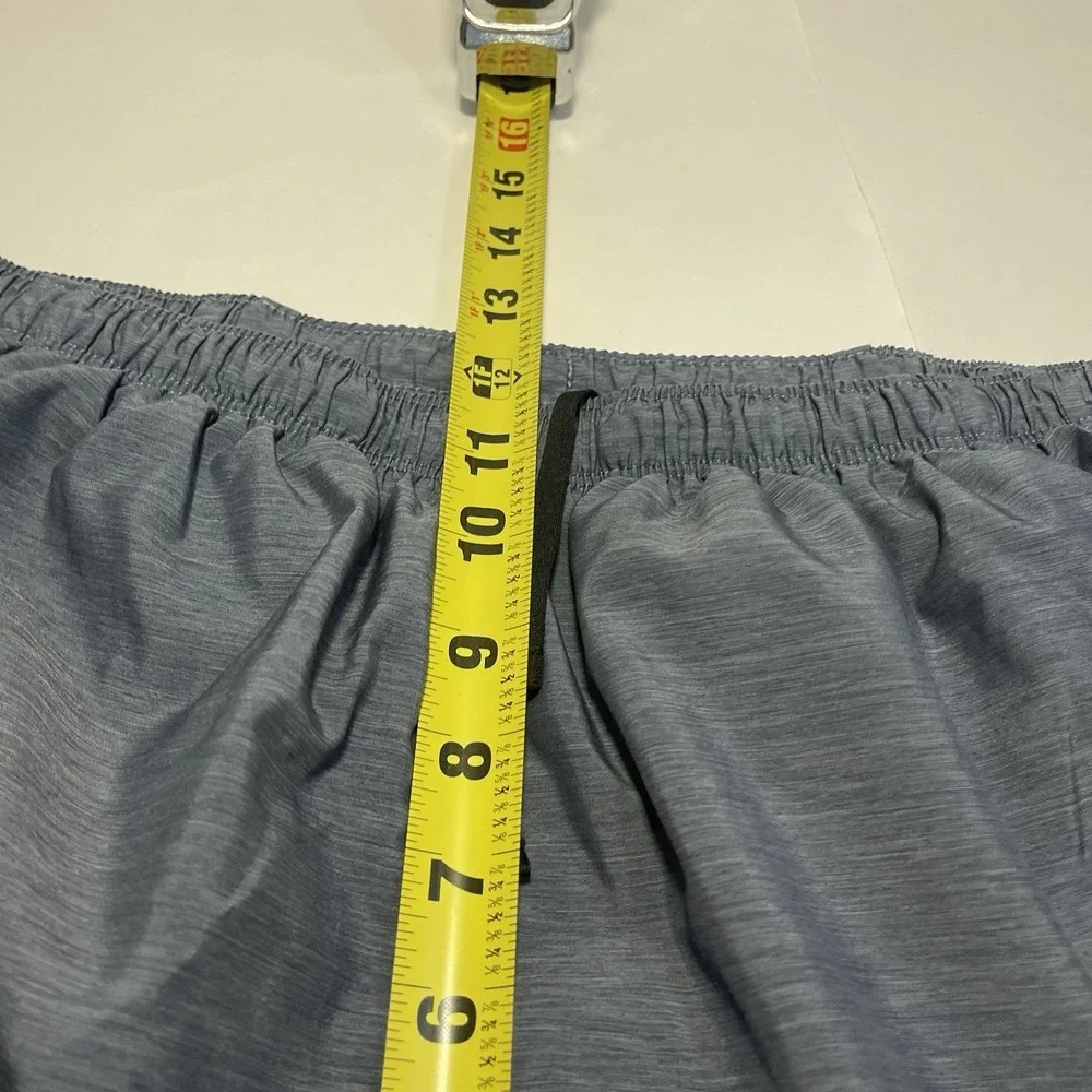 Nike Men Swim Trunks Lined L Gray Pockets Polyester Outdoor Sporty